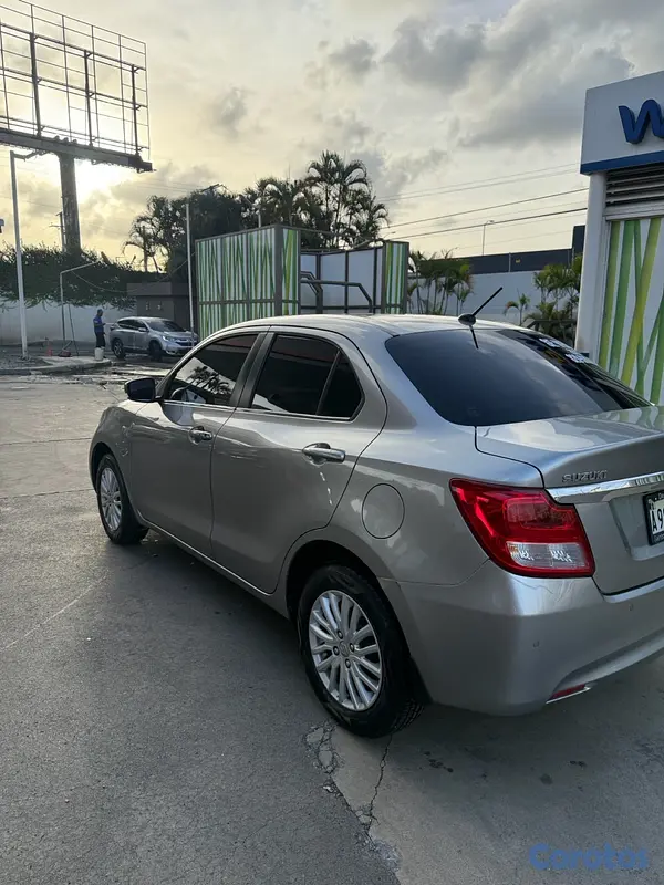 carros - Susuki Dzire 2022 6