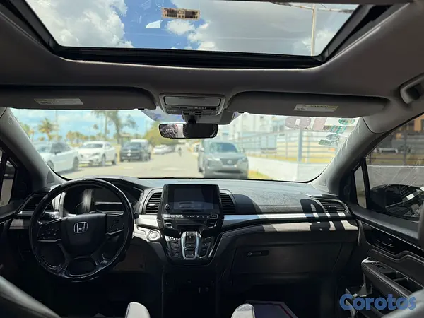 jeepetas y camionetas - Honda Odyssey Elite 2018 7