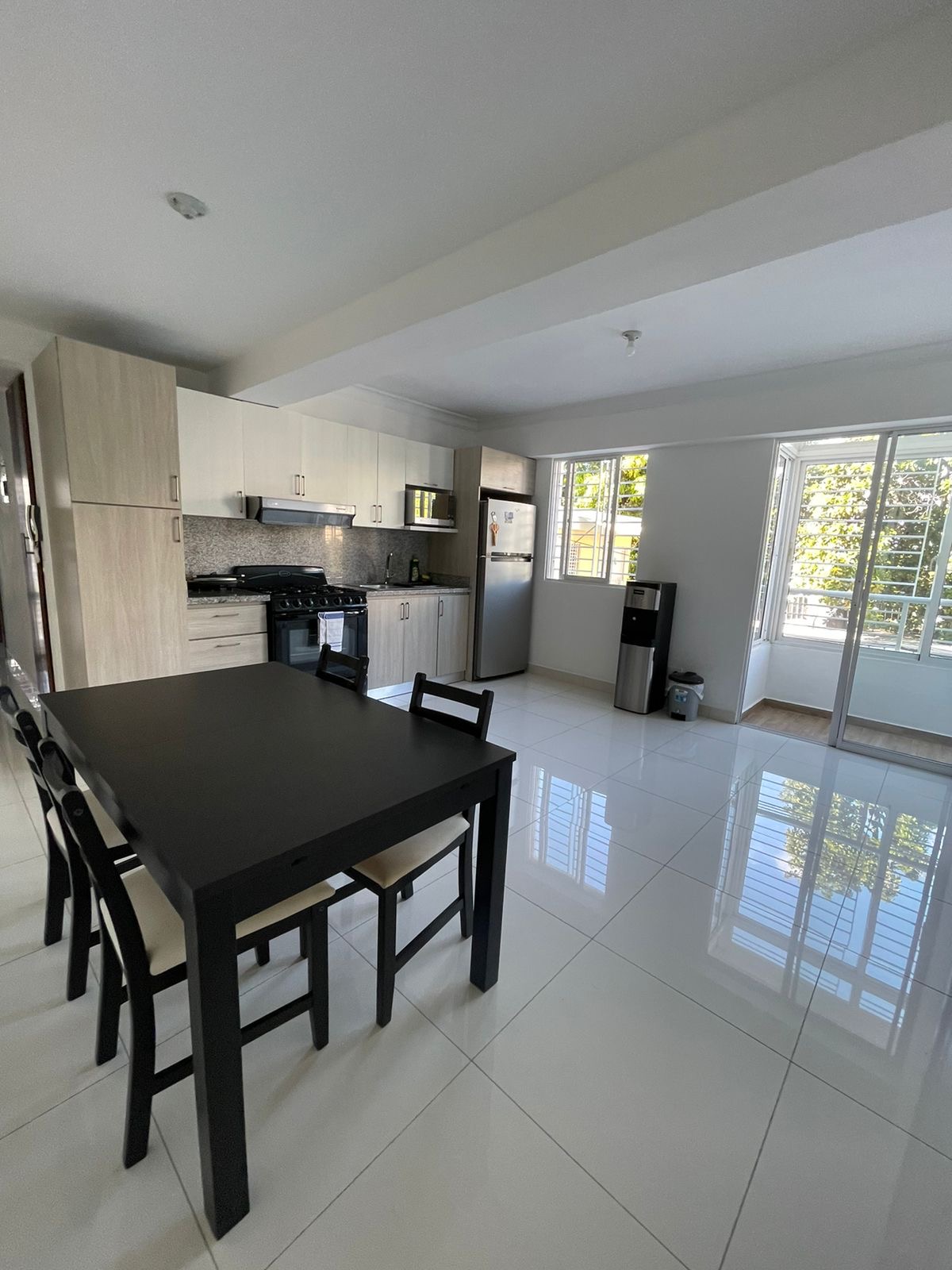 apartamentos - Apartamento en venta en Jardines del Sur📍Próximo  0