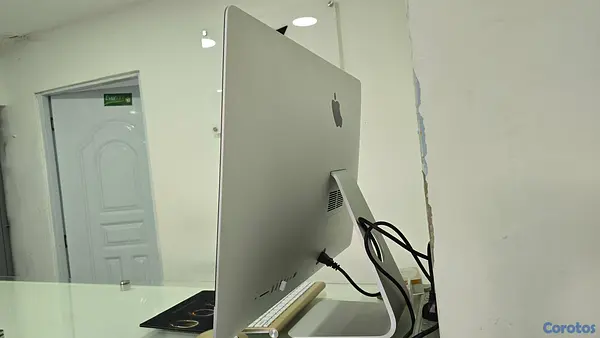 computadoras y laptops - Apple imac 5k 27 Pulg Core i5 3.2ghz Ram 16gb Disco 1000gb Resolucion 5K  3