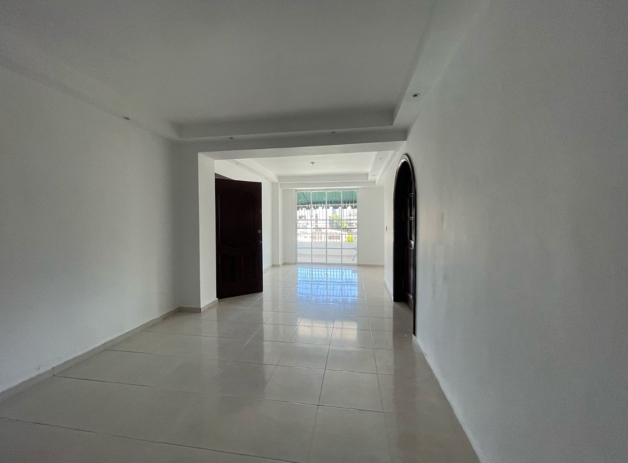 apartamentos - hermoso apartamento en buena zona en el renacimiento  2