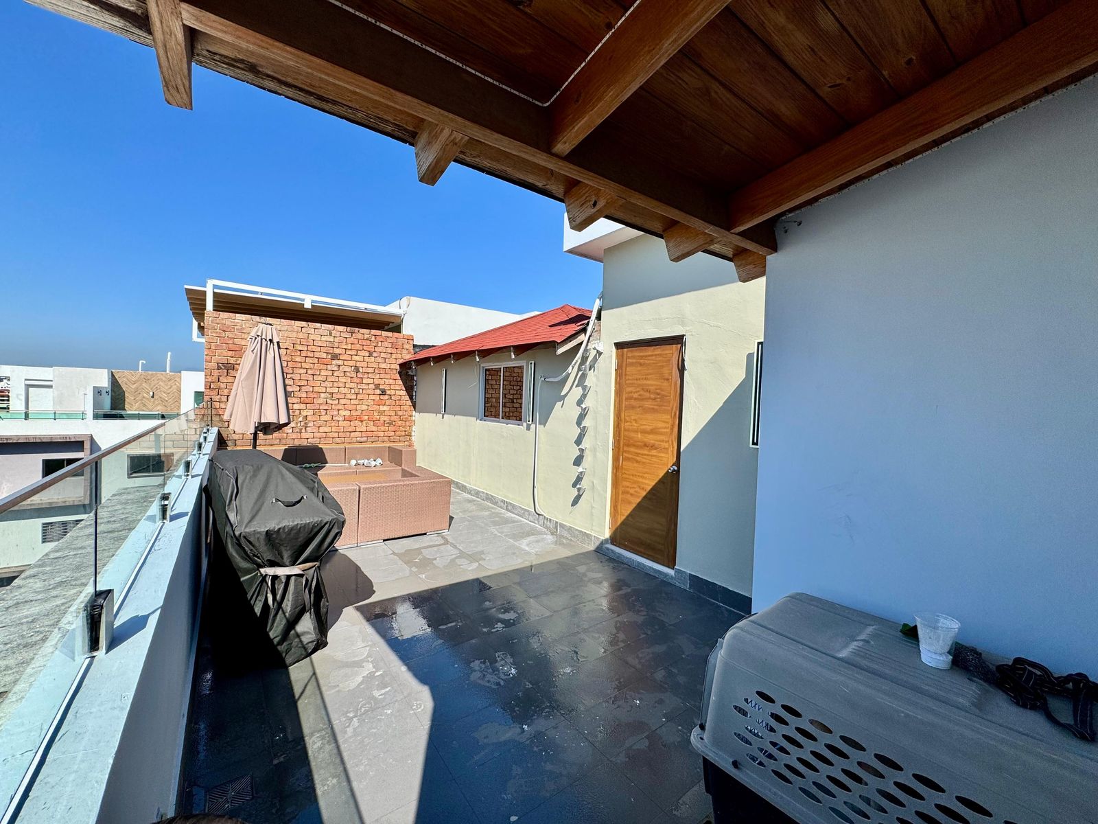 apartamentos - Vendo Ph en el millón piso 5 y 6 tres hab con su b 0
