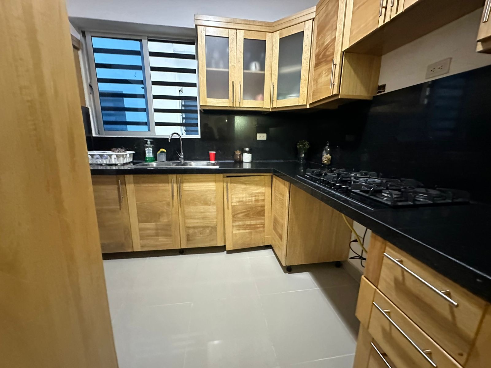 apartamentos - Vendo segunda con terraza dos a hab 2.5 baños paeq 2