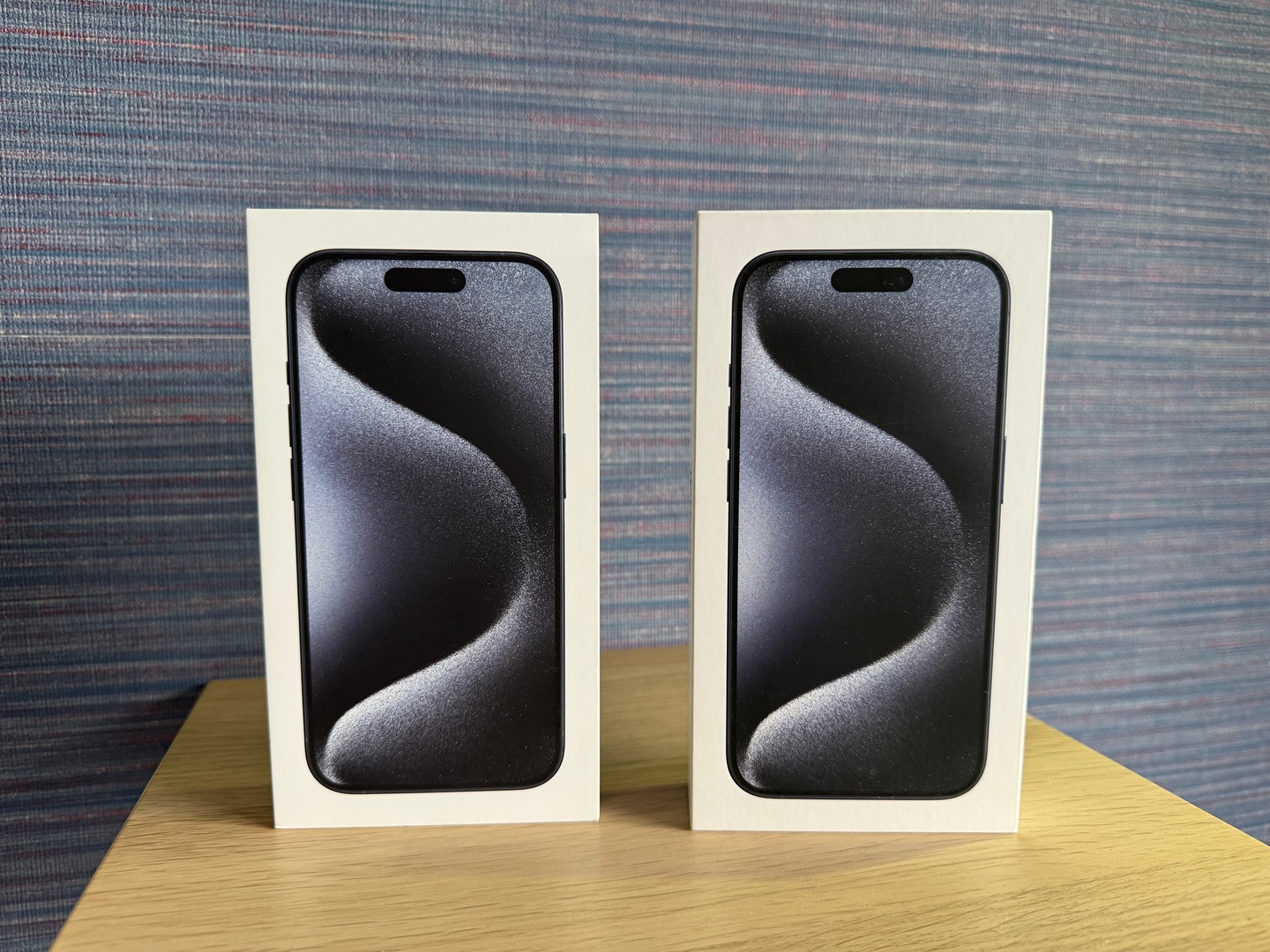 celulares y tabletas - iPhone 15 Pro 1TB E-SIM Nuevos Sellados, Desbloqueados, RD$ 99,000 NEG 0