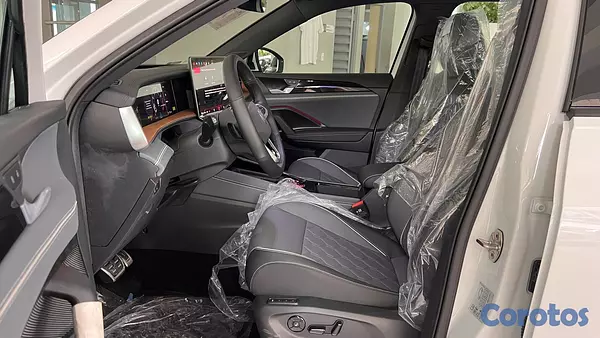 jeepetas y camionetas - Volkswagen Tiguan R Design 2026 10