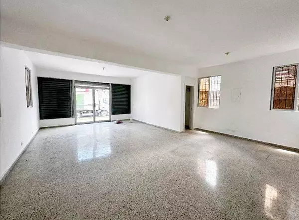 oficinas y locales comerciales - Local céntrico Primer nivel  5