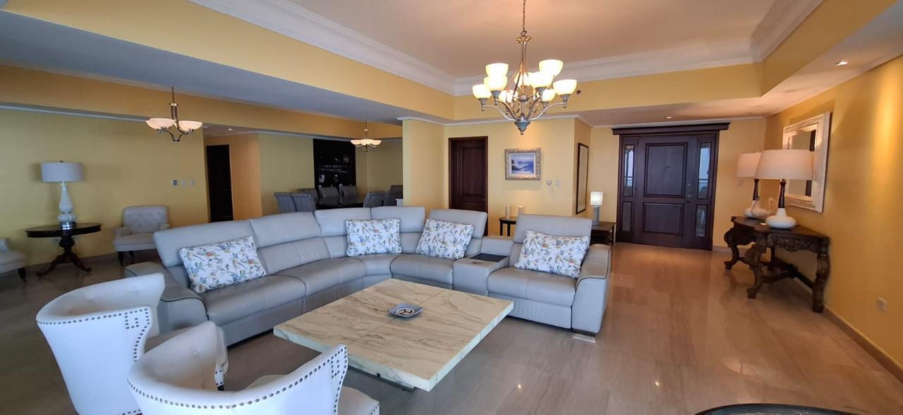 apartamentos - Apartamento de 3 Habitaciones en Malecón Center 1