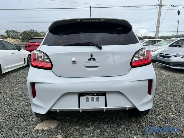 carros - Mitsubishi Mirage ES 2022 Hatchback 6