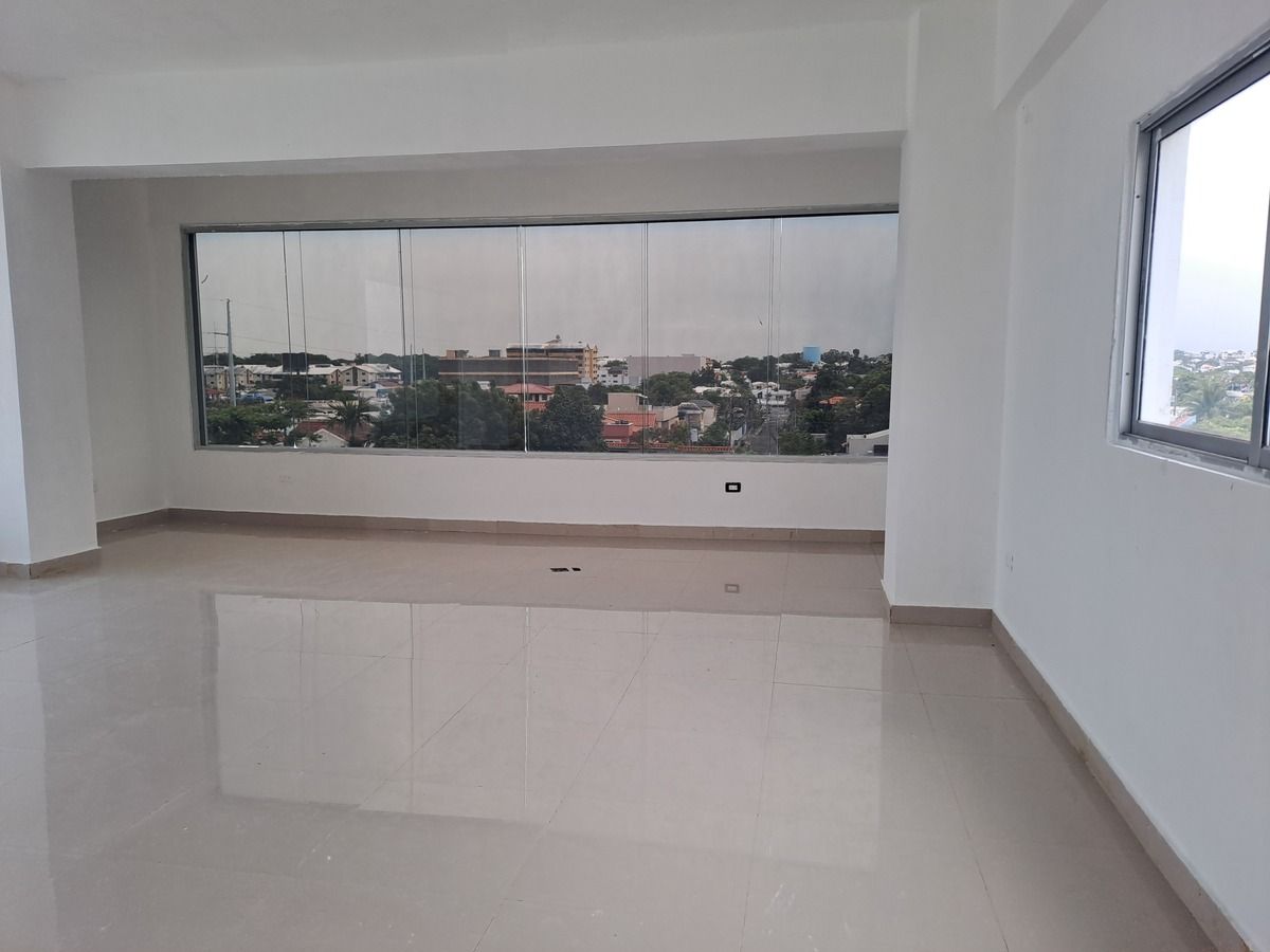 oficinas y locales comerciales - Alquilo local 4to  piso 51 mts en los prados  1