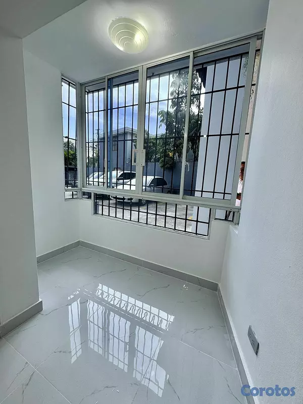 apartamentos - 🔵Apartamento classico 1er piso en renacimiento  De 9