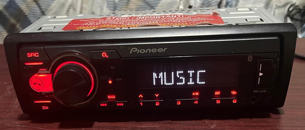 accesorios para vehiculos - Radio pioneer bluetooth usb aux fm am 5