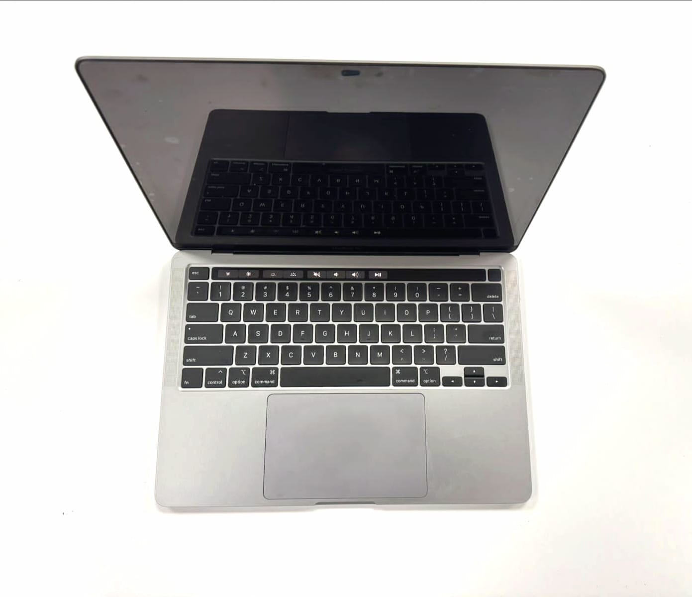 computadoras y laptops - Macbook Air 2021 5