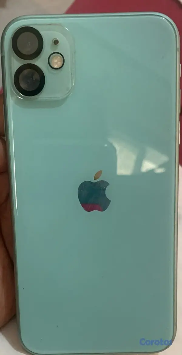 celulares y tabletas - vendo IPhone 11 Pro 6