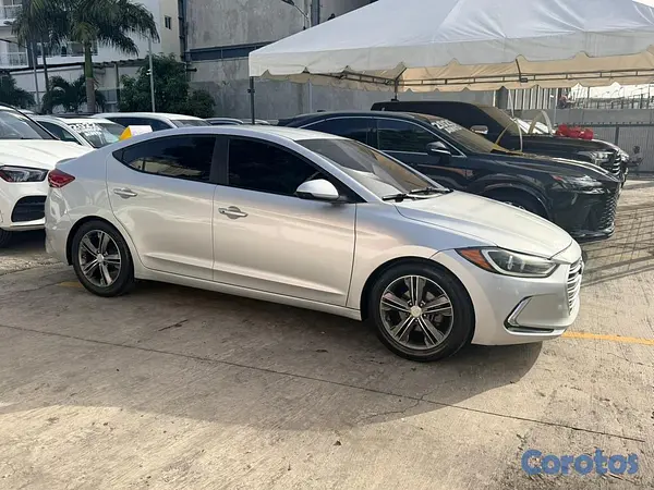 carros - Hyundai Elantra 2017 5