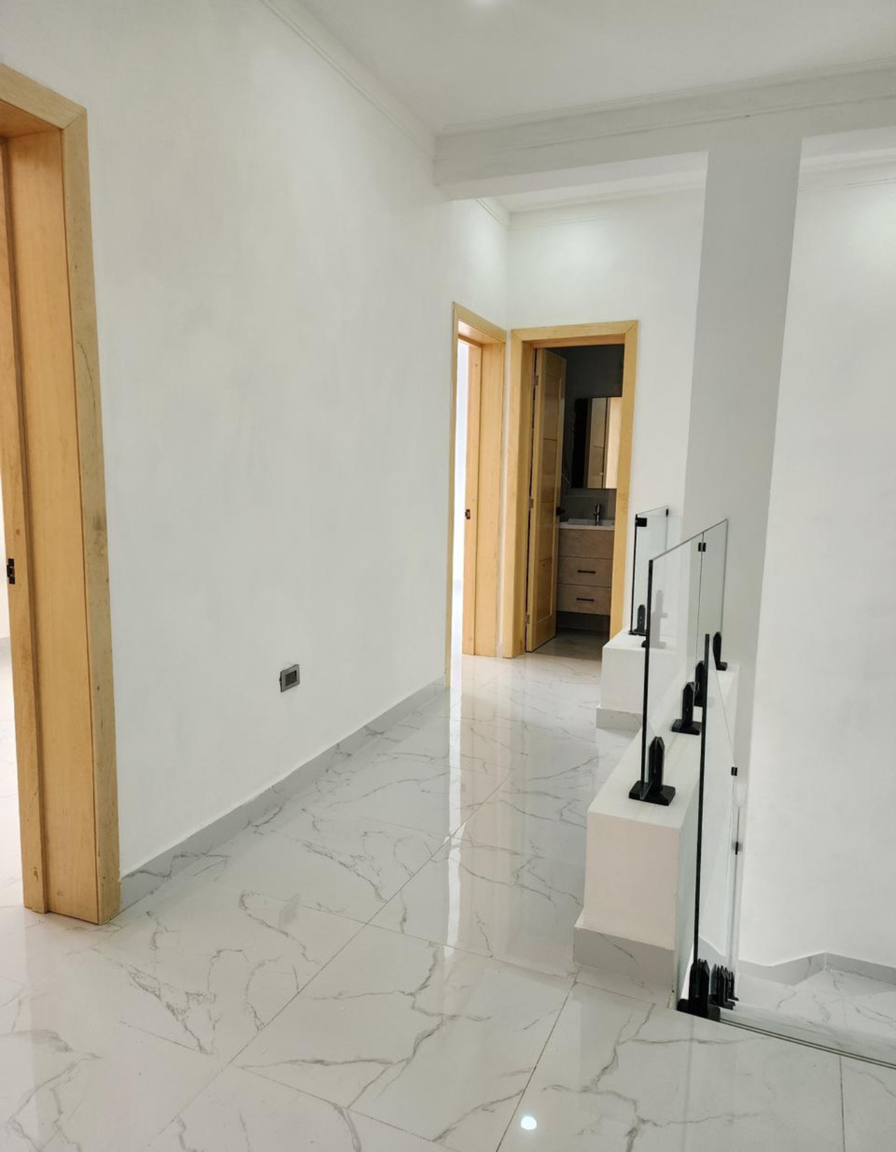 casas - venta de casa de lujo con piscina en la autopista de san isidro Santo Domingo  2