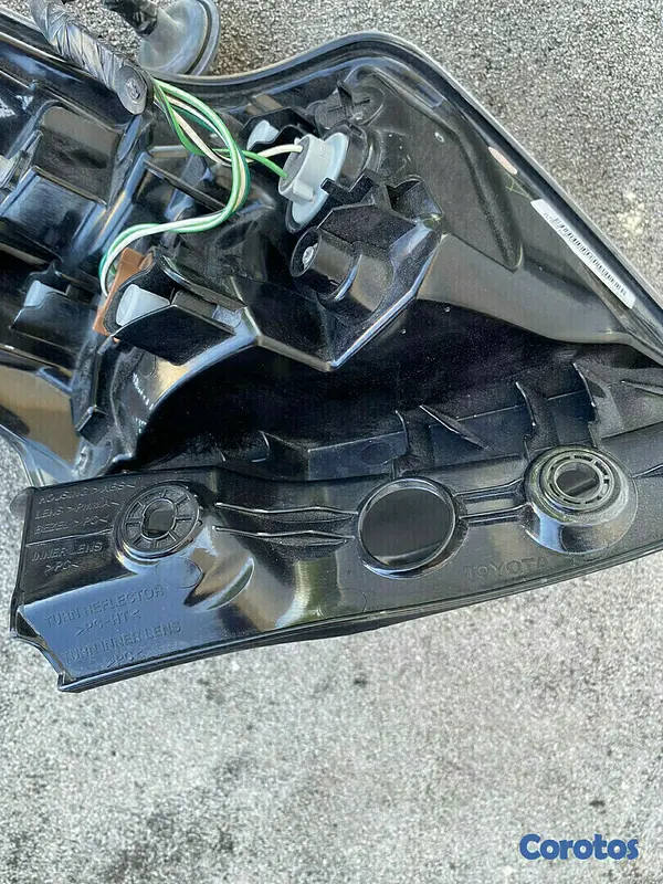 repuestos - Farol Trasero Para 2016 2018 Toyota Rav4 all  2