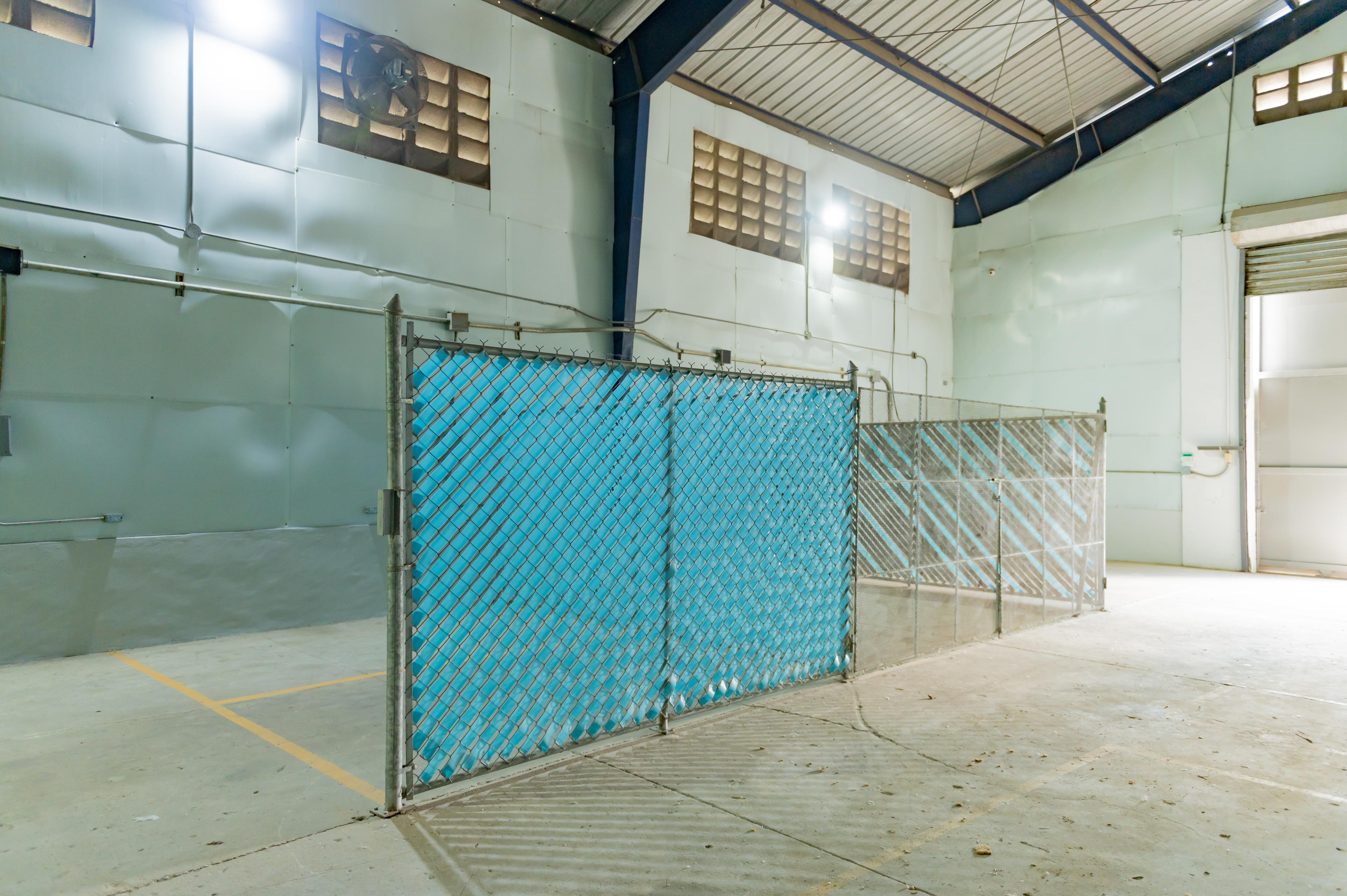 oficinas y locales comerciales - Rento nave industrial en km 13 autopista Duarte  1