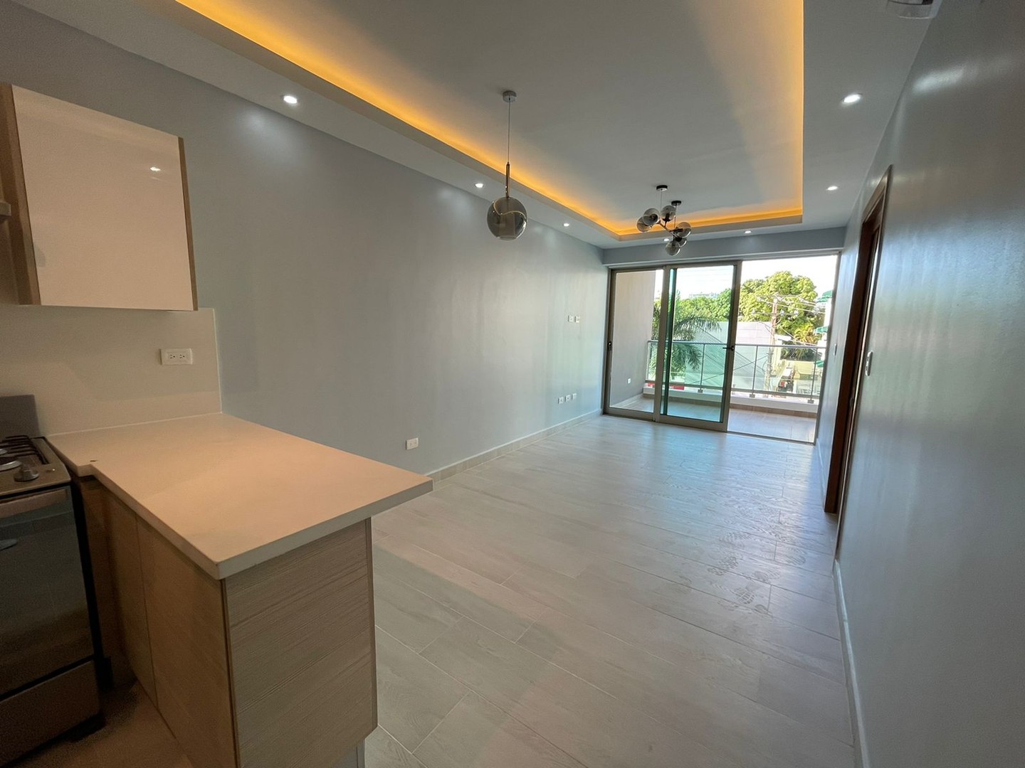 apartamentos - Apartamento nuevo con línea blanca en La Julia  2
