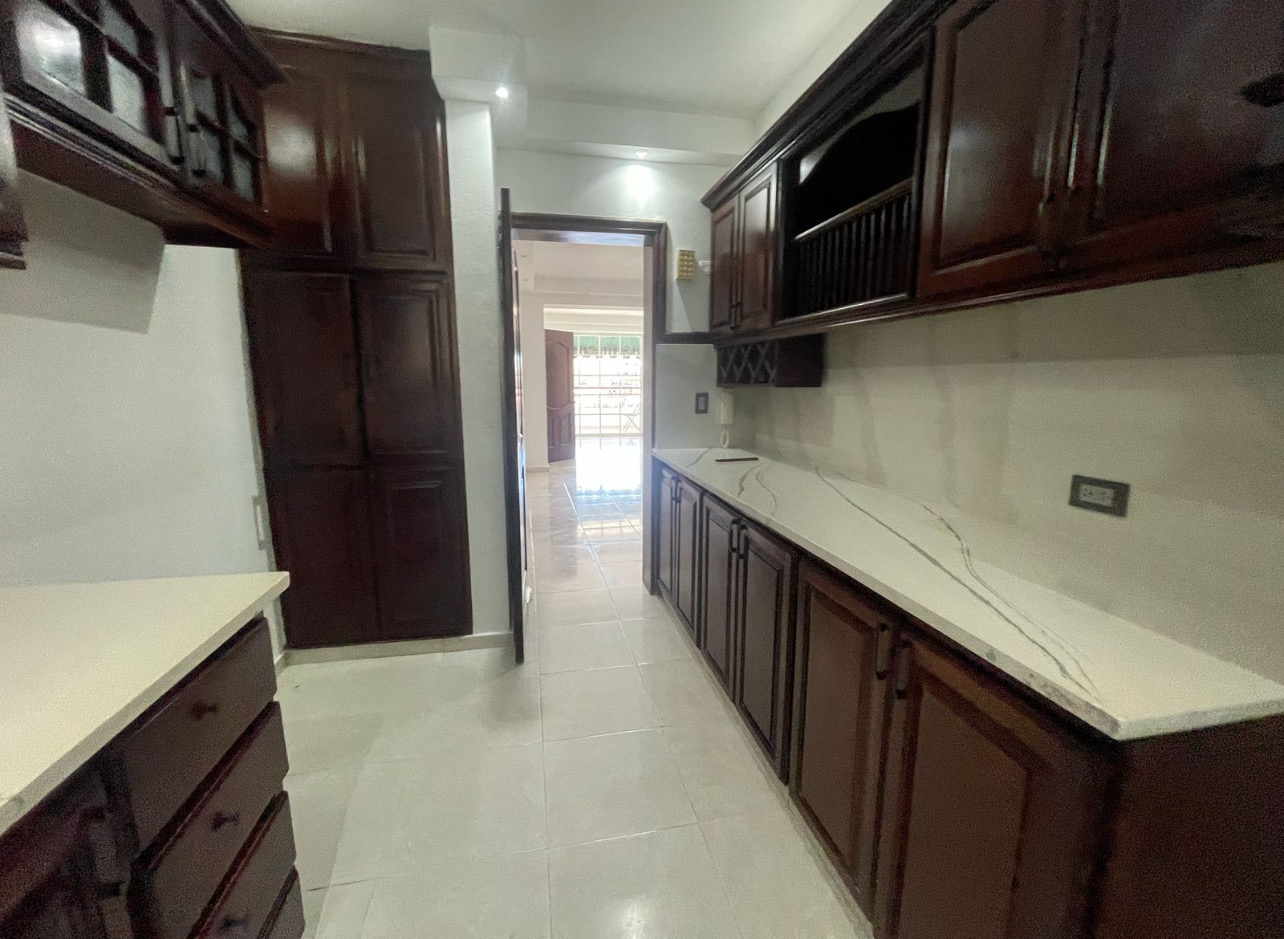 apartamentos - hermoso apartamento en buena zona en el renacimiento  3