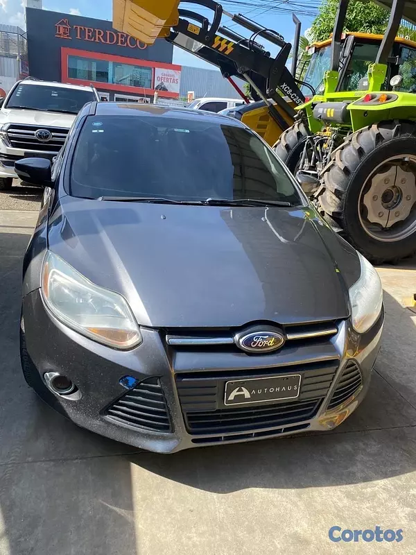 carros - CARRO FORD FOCUS VENTA 4