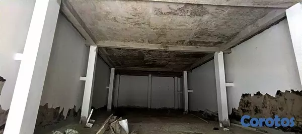 oficinas y locales comerciales - Piantini, excelente local en 1er nivel 250mts 3