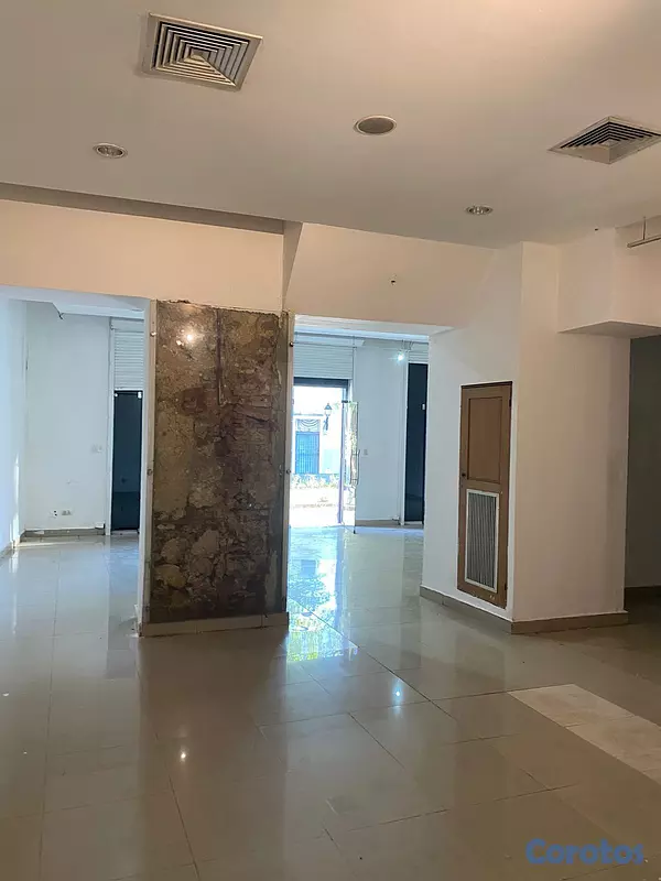 oficinas y locales comerciales - Alquiler Local Comercial, Zona Colonial, Santo Dom 2