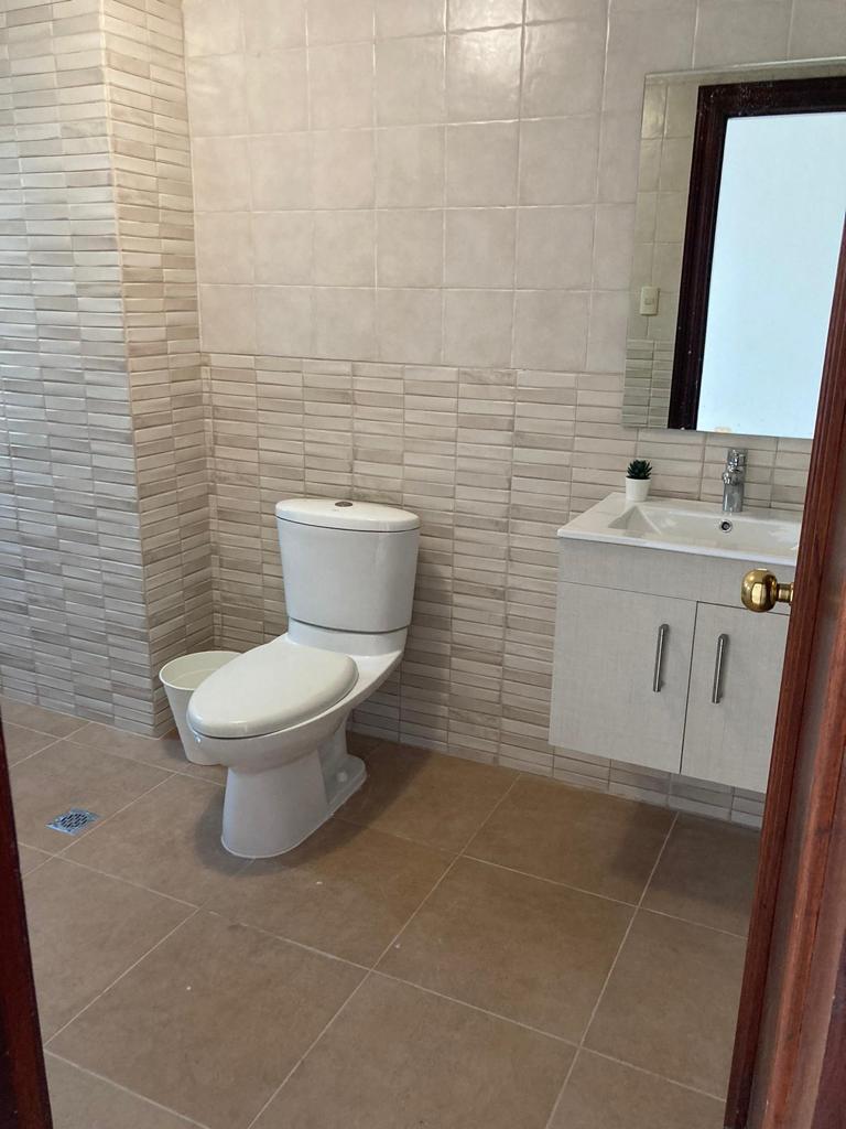 apartamentos - Alquiler Apartamento En Ens Naco Sin Intermediario 6
