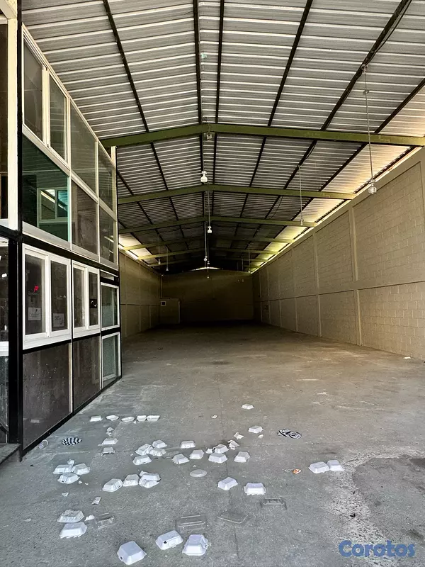 oficinas y locales comerciales - NAVE COMERCIAL  5