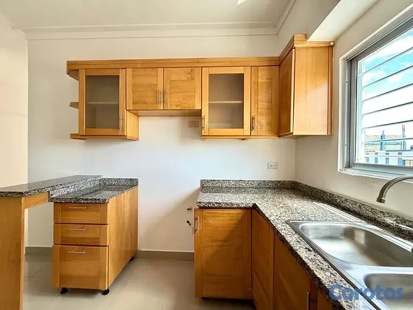 apartamentos - vendo independencia klm 9 dos habitaciones dos baños parqueo balcón servicio  5