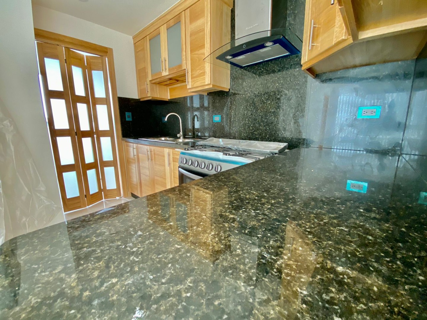 apartamentos - Apartamento con línea blanca en El Vergel 1