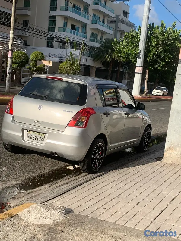 carros - Suzuki Swift 2009 Japonés  3