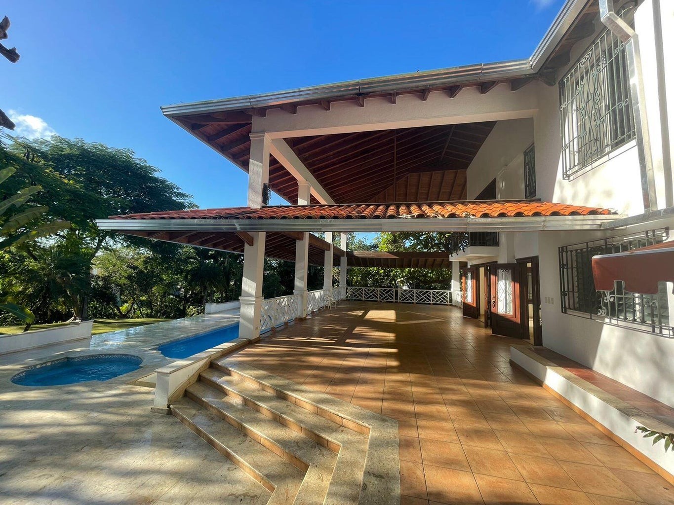 casas - Hermosa casa dúplex ubicada en residencial cerrado 2