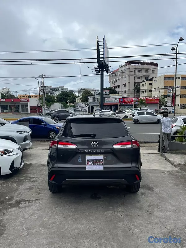 jeepetas y camionetas - Toyota Corolla Cross 2023 8
