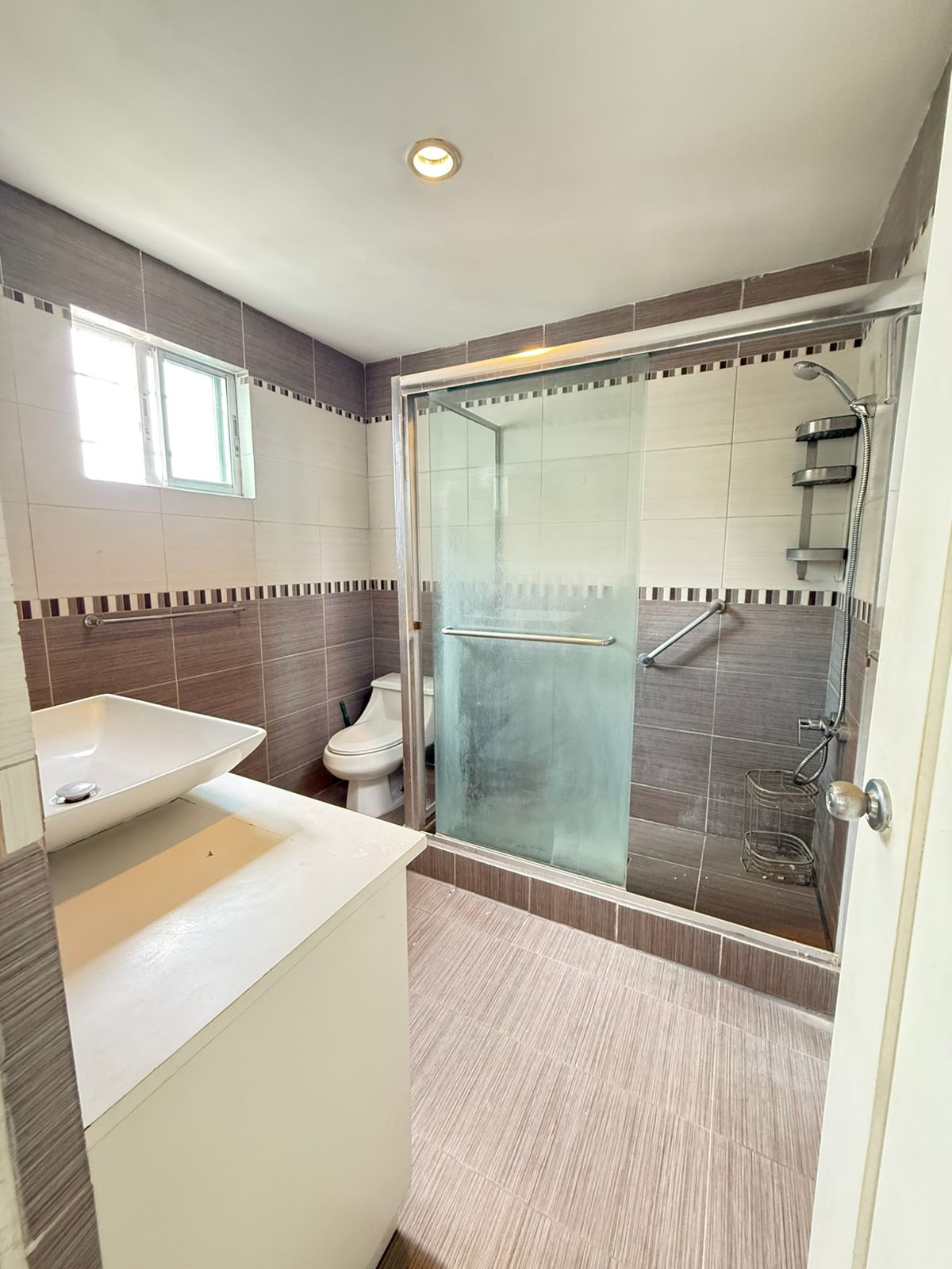 apartamentos - 📍𝘽𝙚𝙡𝙡𝙖 𝙑𝙞𝙨𝙩𝙖 Sur📍vendo penthouse, próx 9