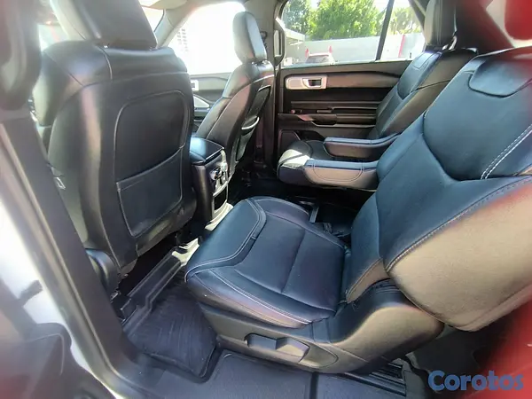 jeepetas y camionetas - 2020 Ford Explorer ST 4x4  6