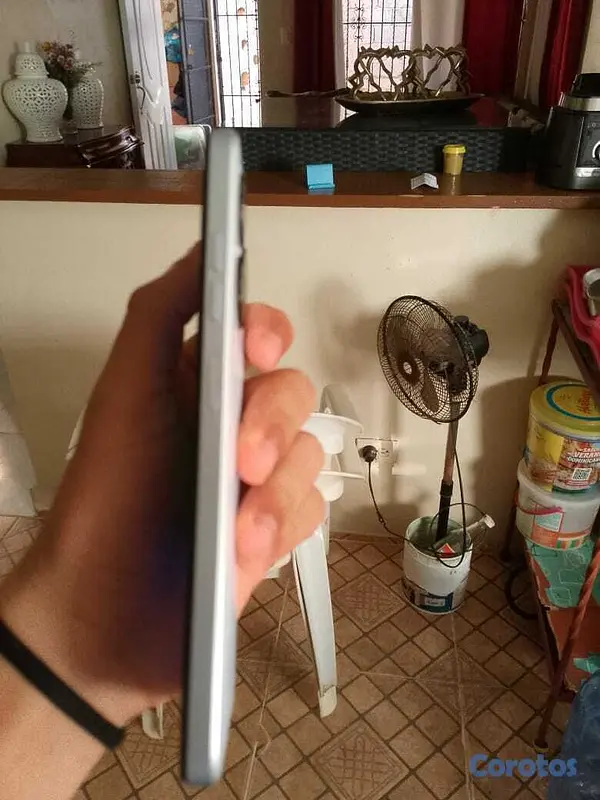celulares y tabletas - 📱 Tecno Spark 20C en buen estado (pantalla con det 2