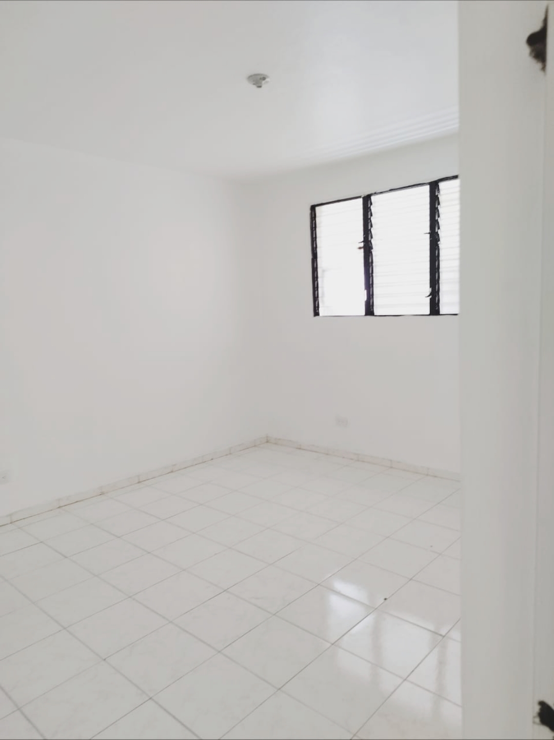 apartamentos - Se Alquila Apartamento en Los Cerros de Gurabo  (Segundo Nivel). Precio $20,000 6