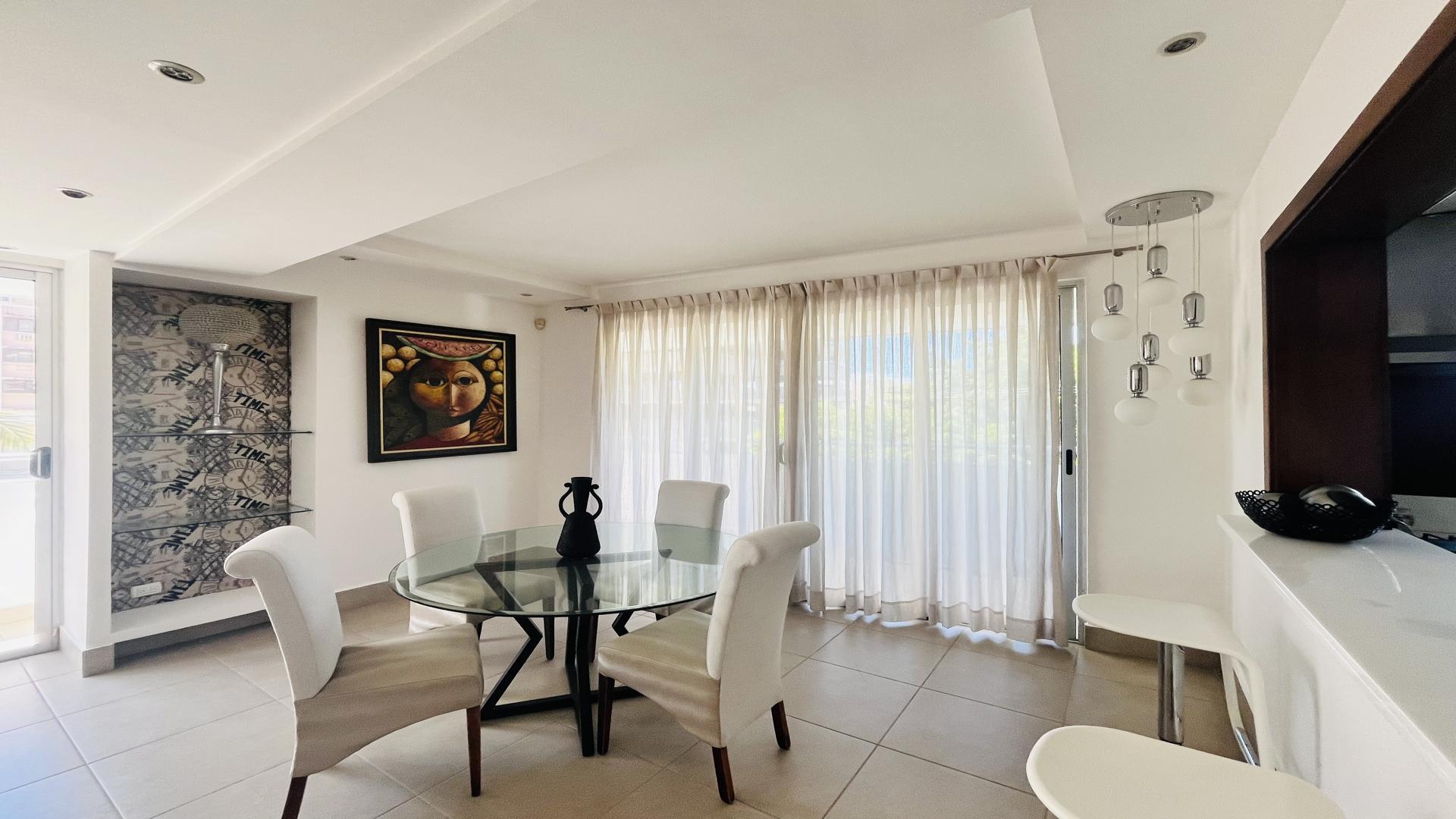apartamentos - Se alquila Apto. de 2 Hab. amueblado en Piantini 2