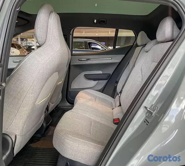 jeepetas y camionetas - Volvo EX30 ULTRA 2026 9