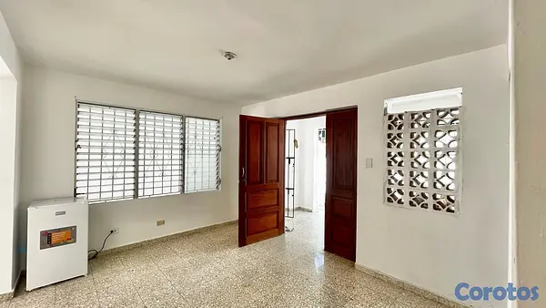 casas - CASA EN ALQUILER ZONA EL PORTAL 11