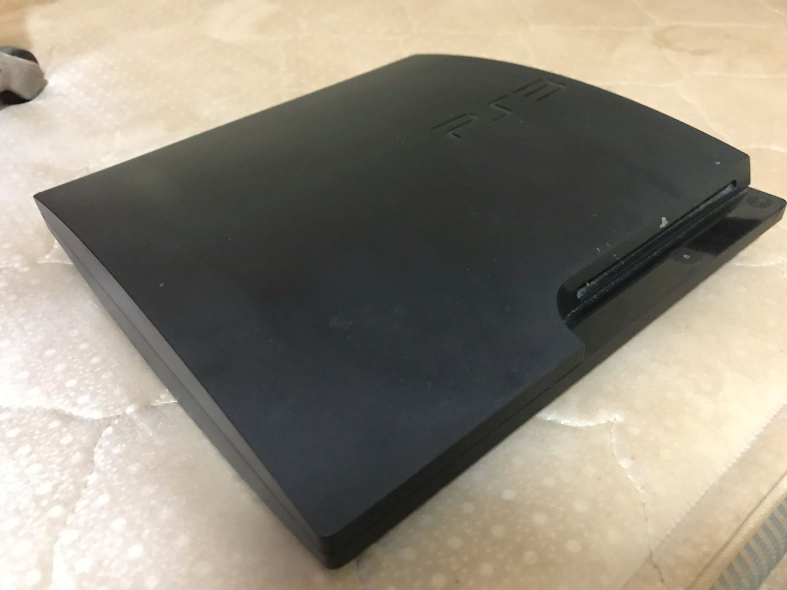 consolas y videojuegos - PS3 Slim 149 GB - Excelente Estado + Control 0