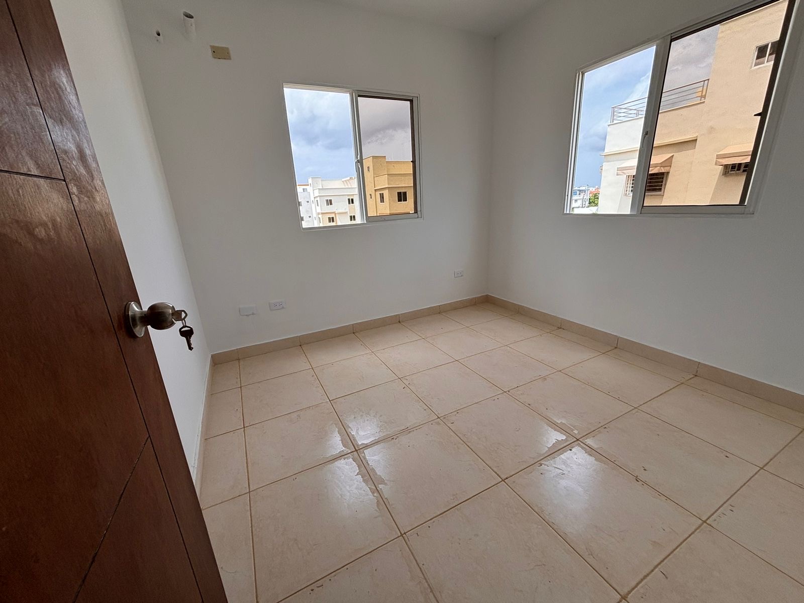 apartamentos - Apt. en venta de 3 hab. con terraza ubicado en Brisa Oriental I, San Isidro 6