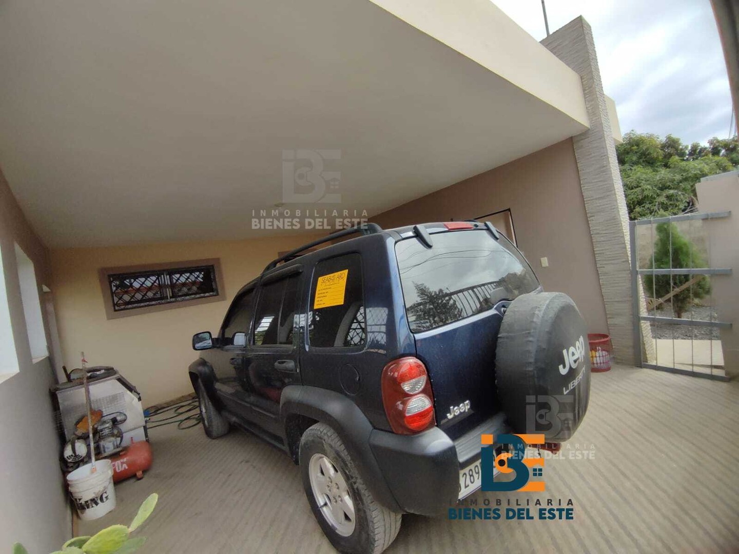 casas - Casa en Villa Cesarina, Se Vende de Oportunidad Nueva y ModernaDetrás de Los 2