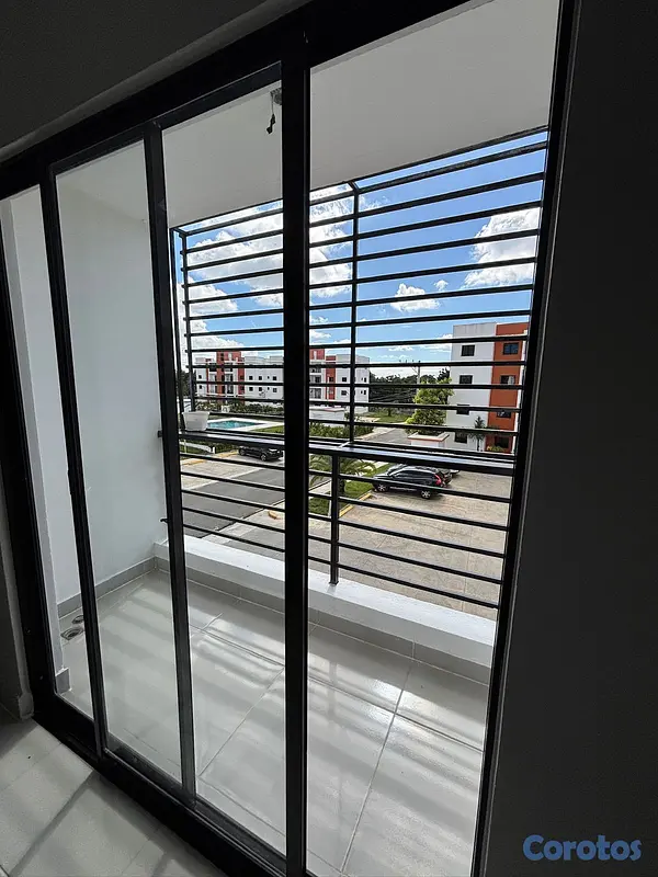 apartamentos - ALQUILO APARTAMENTO EN LOS RIELES DE GURABO, SANTI 1