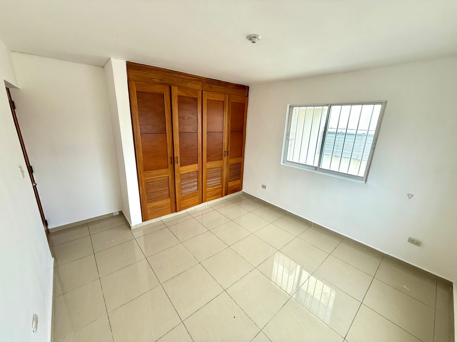 apartamentos - Amplio apartamento de 3 habitaciones en Bella Vista en alquiler  7