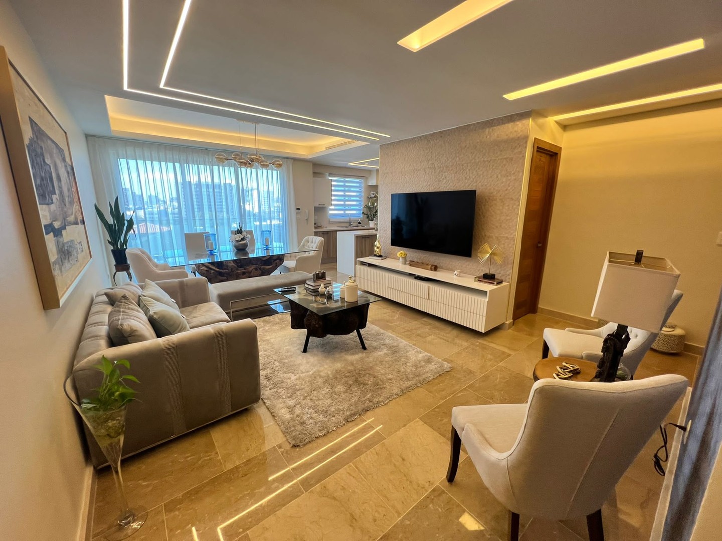 apartamentos - 
APARTAMENTO EN DISTRITO NACIONAL AMUEBLADO 2500
SIN INTERMEDIARIOS! 5