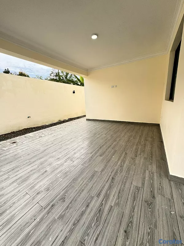 casas - venta de casa en la autopista de san isidro brisa oriental  8