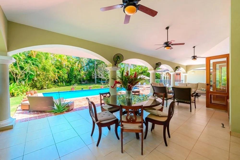 casas vacacionales y villas - Villa en situado entre Cabarete - Sosua a pasos de la playa 2