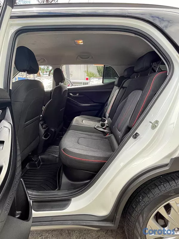 jeepetas y camionetas - Hyundai Cantus Bitono 2021 5