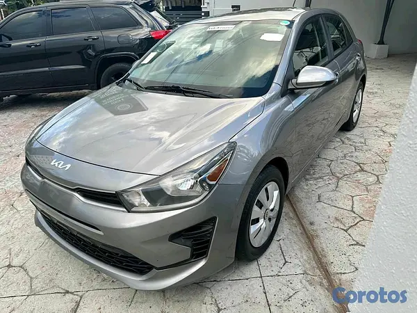 carros - Kia Rio S 2022 tipo hatchback 865,000 3